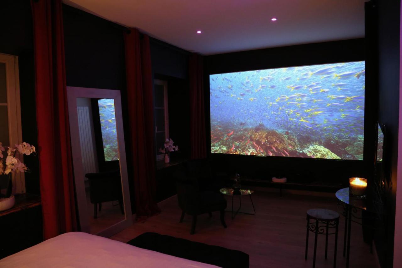 Love Room Gold - Les Delices Rooms Angers Exteriör bild